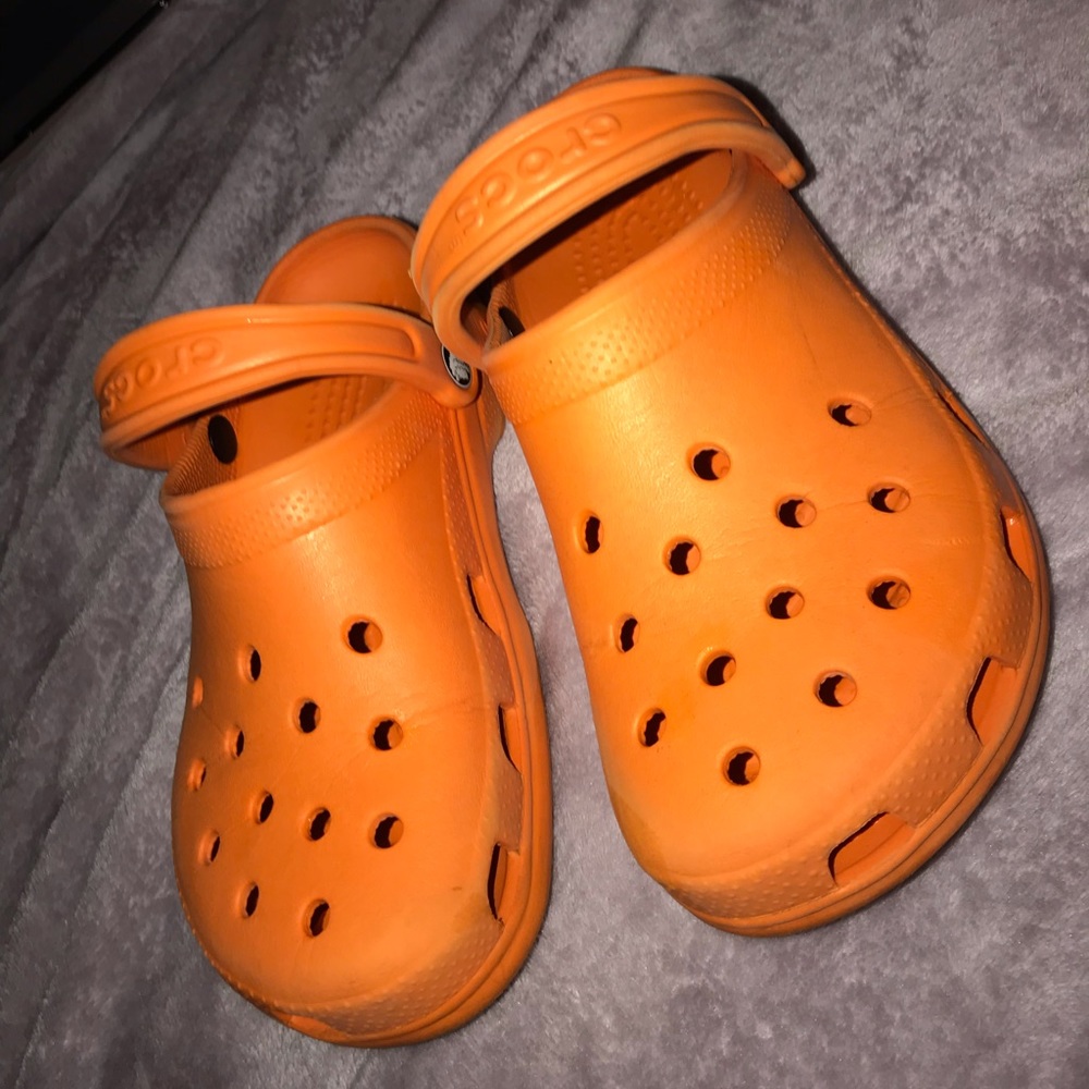 Crocs
